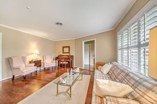 1330 Foxwood Rd, Houston, TX 77008 - Photo 11