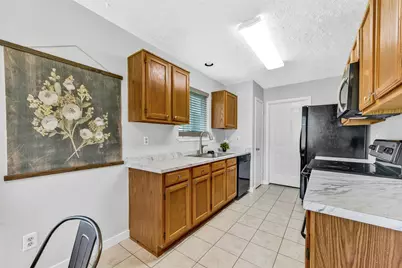 2701 Knoxville Drive, League City, TX 77573 - Photo 13