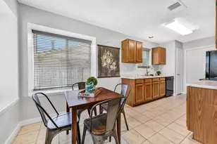 2701 Knoxville Dr, League City, TX 77573 - Photo 11