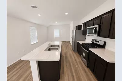 1135 Sultana Springs Court, Houston, TX 77090 - Photo 5
