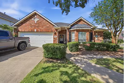 402 Prattwood Court, League City, TX 77573 - Photo 3