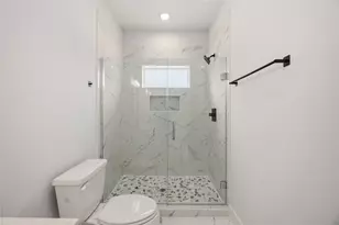 7611 Lawn St, Houston, TX 77088 - Photo 15