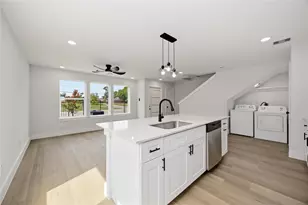 7611 Lawn St, Houston, TX 77088 - Photo 5