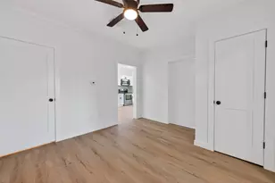 2202 Hutchins St, Houston, TX 77003 - Photo 9