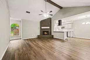 3810 Clover Dr, Alvin, TX 77511 - Photo 3