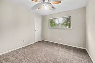 3810 Clover Dr, Alvin, TX 77511 - Photo 27