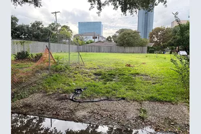 4711 Oakshire Drive, Houston, TX 77027 - Photo 1