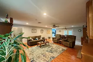 1014 W Wildwood Dr, Village Mills, TX 77663 - Photo 15