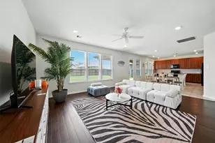 15410 Rosehill Summit Ln, Houston, TX 77044 - Photo 9