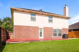 229 Mammoth Springs Ln, Dickinson, TX 77539 - Photo 17