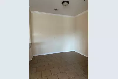 107 Oak Park Drive, Clute, TX 77531 - Photo 7