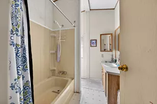 519 Loyal Valley Rd, Kerrville, TX 78028 - Photo 25