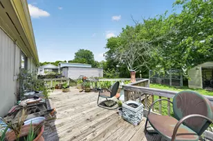 519 Loyal Valley Rd, Kerrville, TX 78028 - Photo 5