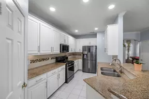 18903 Candlecreek Dr, Spring, TX 77388 - Photo 11