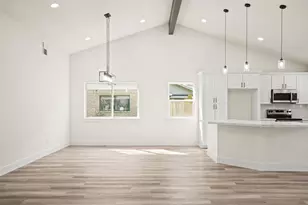 13102 Maxim Dr, Houston, TX 77065 - Photo 7