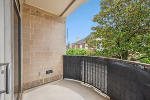 1616 Fountain View Dr, Houston, TX 77057 - Photo 11