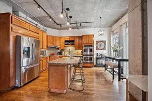 1616 Fountain View Dr, Houston, TX 77057 - Photo 3