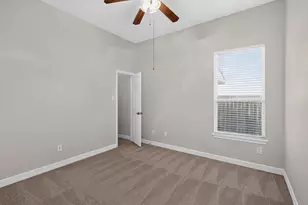 8807 Wenona Walk, Missouri City, TX 77459 - Photo 15