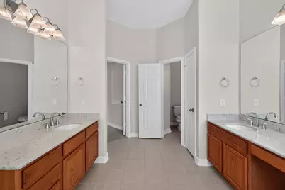 8807 Wenona Walk, Missouri City, TX 77459 - Photo 13