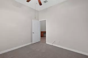 8807 Wenona Walk, Missouri City, TX 77459 - Photo 17
