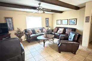 3212 Dominique Dr, Galveston, TX 77551 - Photo 19