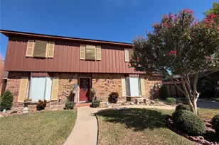 3212 Dominique Dr, Galveston, TX 77551 - Photo 3