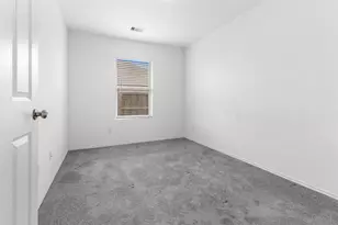 8706 Wooster Trails Dr, Baytown, TX 77521 - Photo 13