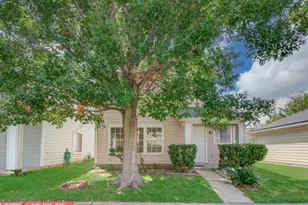 15850 E Park Ct, Houston, TX 77082 - Photo 5