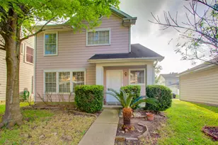 15850 E Park Ct, Houston, TX 77082 - Photo 7