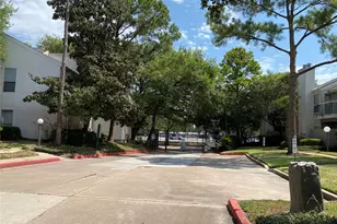 7900 N Stadium Dr, Houston, TX 77030 - Photo 5