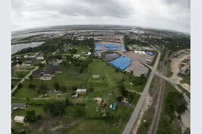 330 River Road, Channelview, TX 77530 - Photo 15