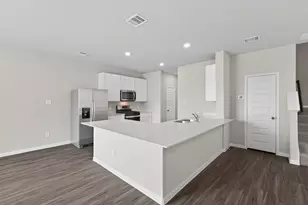 9219 Grace Rdg Dr, Willis, TX 77318 - Photo 9