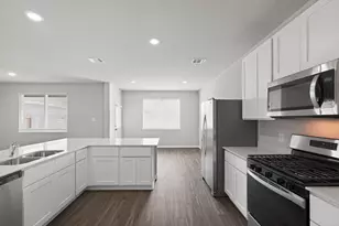 9219 Grace Rdg Dr, Willis, TX 77318 - Photo 15