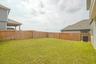 9219 Grace Rdg Dr, Willis, TX 77318 - Photo 35