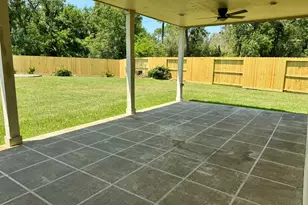 202 Almond Dr, Baytown, TX 77520 - Photo 15