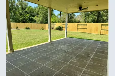 202 Almond Drive, Baytown, TX 77520 - Photo 15