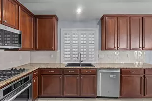 7318 Hickory Canyon Ct, Humble, TX 77396 - Photo 13