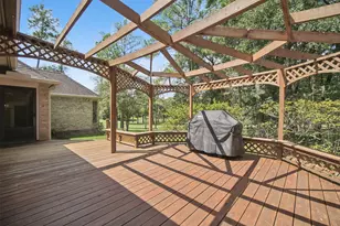 112 Inverness Dr, Conroe, TX 77356 - Photo 9