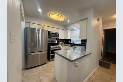 9314 Westwood Village Drive #24, Houston, TX 77036 - Photo 11