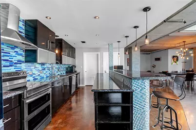 2000 Bagby St Street #13430, Houston, TX 77002 - Photo 15