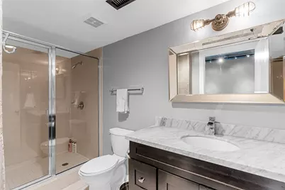 2000 Bagby St Street #13430, Houston, TX 77002 - Photo 37