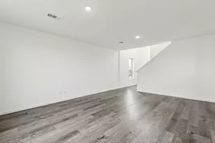 1822 Glacier Gorge Trl, Dayton, TX 77535 - Photo 7