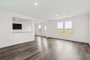 1822 Glacier Gorge Trl, Dayton, TX 77535 - Photo 5