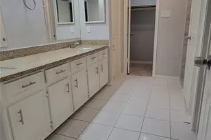 2806 Hollow Creek Dr, Houston, TX 77082 - Photo 15