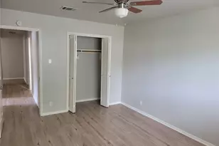 2806 Hollow Creek Dr, Houston, TX 77082 - Photo 27