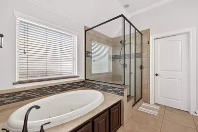 26702 Longleaf Valley Drive, Katy, TX 77494 - Photo 35