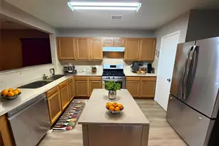 18830 Remington Mill Dr, Houston, TX 77073 - Photo 3