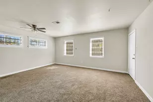 350 Spell St, Houston, TX 77022 - Photo 15