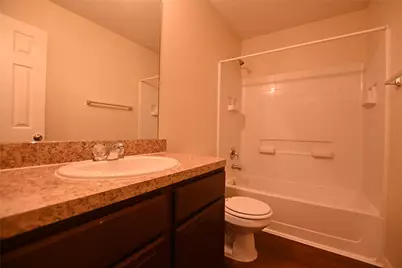 15431 Bammel Oaks Court, Houston, TX 77014 - Photo 19