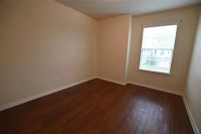 15431 Bammel Oaks Court, Houston, TX 77014 - Photo 11